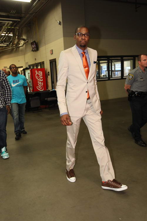 斯帕莱蒂：所有人都不满意，某些时刻连最低限度都没达到（斯帕莱蒂：无人满意，有些阶段连基本标准都未达标）