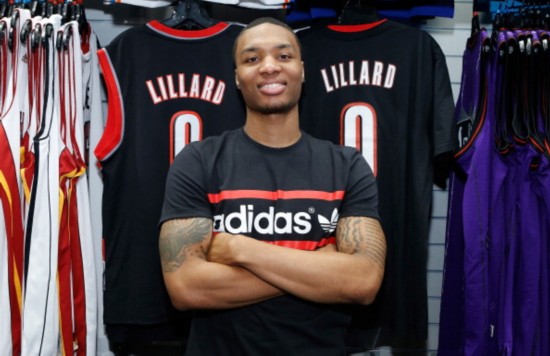 青少年海外交流新探索，“犀旺”小将赴欧塞尔开启留洋旅程（青少年国际交流再升级，“犀旺”小将启程欧塞尔踏上留洋之路）