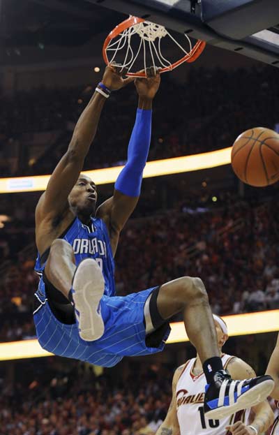 伊萨奇巴希主场1-3负瓦基弗！（瓦基弗客场3-1击败伊萨奇巴希）